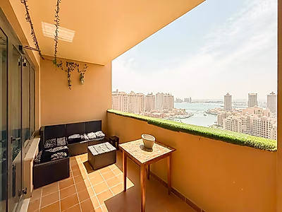 Elegant 3-Bedroom Apartment with Maid’s Room & Stunning Marina View | Porto