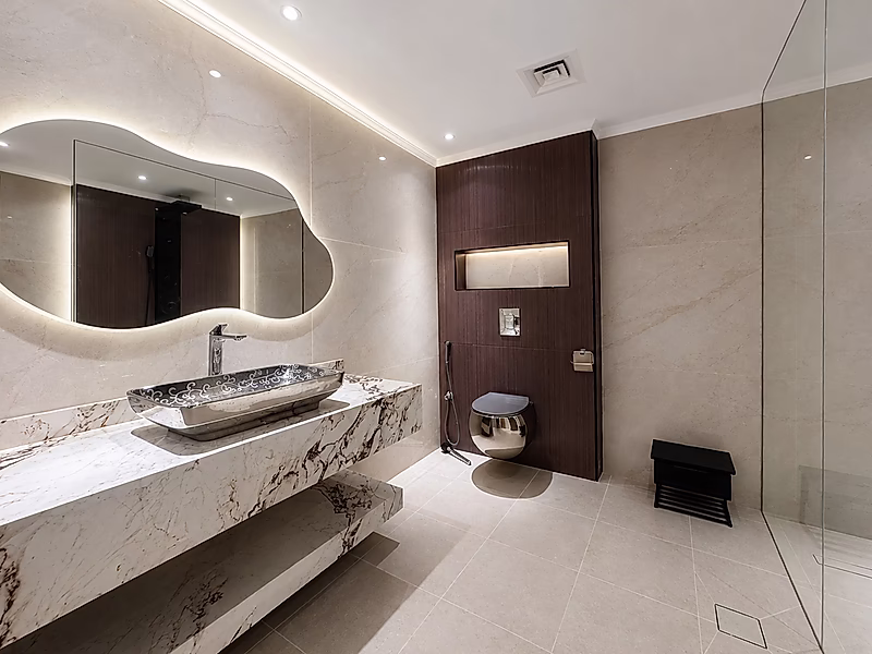 HOT DEAL | TITLED & FULLY RENOVATED SPACIOUS 2 BEDROOM APARTMENT | PORTO ARABIA - Photo 10