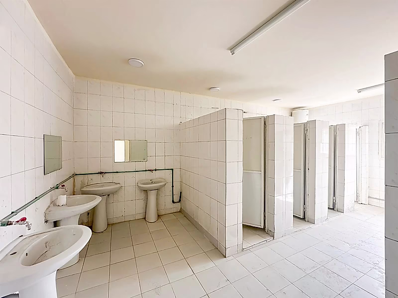 Labor Camp for Rent | 72 Rooms | Newly Renovated - Photo 9