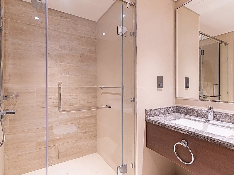 FURNISHED 2BR APARTMENT IN LUSAIL MARINA - Photo 8