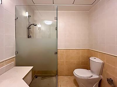 Impeccable 3BR with Scenic City Views