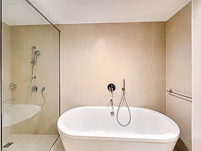 All Bills Included 2-Bedroom Duplex | Sea View