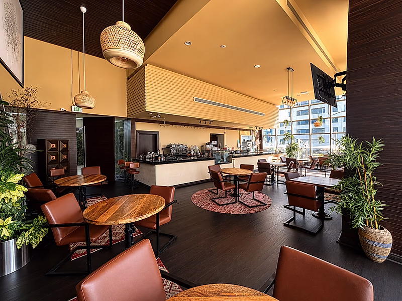 Prime Fully Fitted Shisha Café & Restaurant with Outdoor Terrace | West Bay| - Photo 3