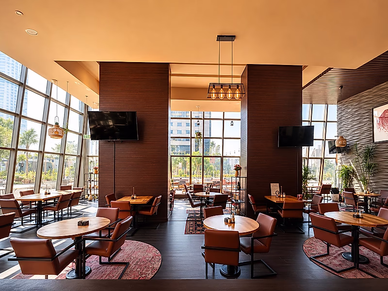 Prime Fully Fitted Shisha Café & Restaurant with Outdoor Terrace | West Bay| - Photo 5