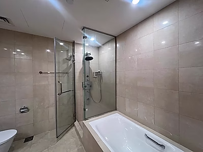 Elegant Fully Furnished 1BR | Beach Access | Pool & Gym