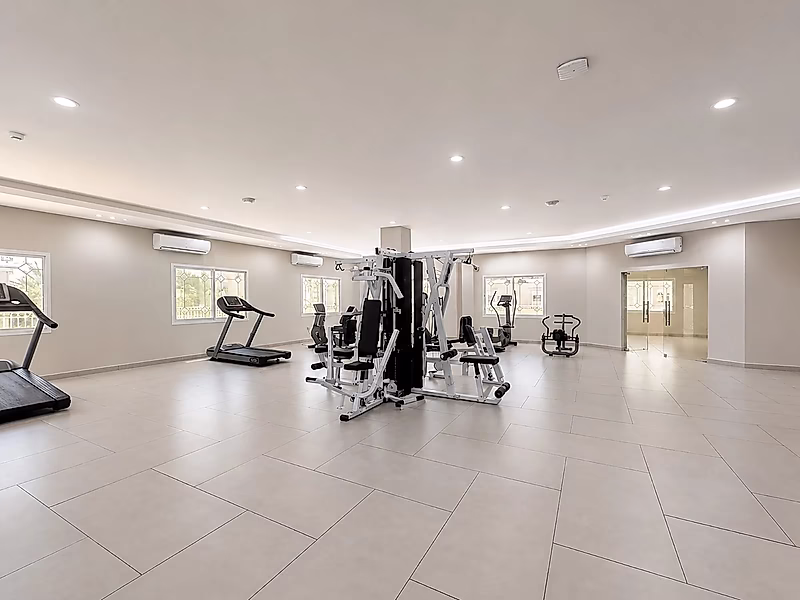 Sophisticated 5BR SF VILLA with Modern Amenities | Waab - Photo 3