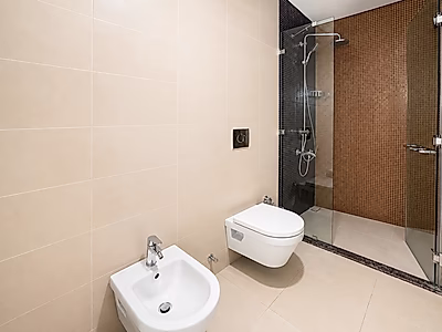 SEAVIEW 2BHK | SEMI-FURNISHED WITH BILLS | PEARL