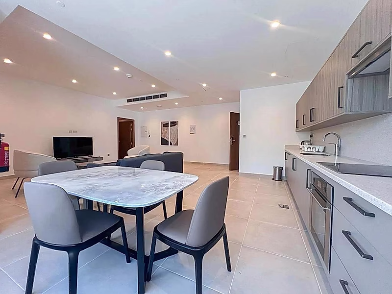 BILLS INCLUDED 1-BEDROOM | CORNICHE - Photo 1