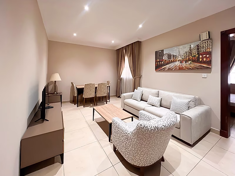 BILLS IN! 1-BEDROOM APARTMENT | DOHA - Photo 1