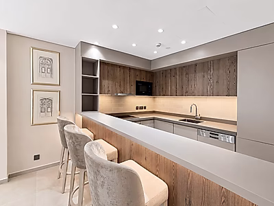 BILLS INCLUDED | LUXURIOUS 1 BEDROOM | HEART OF WEST BAY