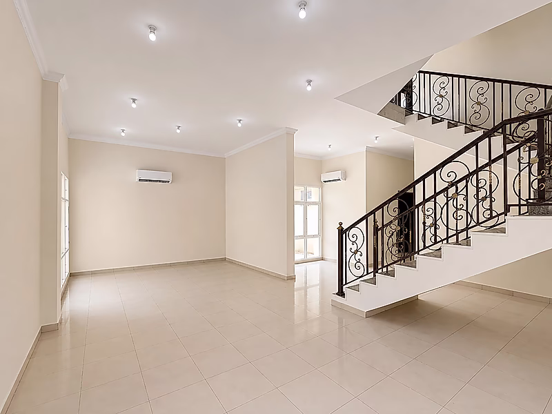 6BR Staff Accommodation 7 Villa for rent Umm Salal - Photo 5
