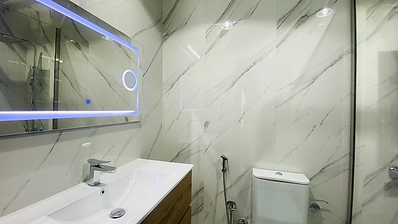 Luxury 2BR Apartment in Lusail Marina - Photo 8