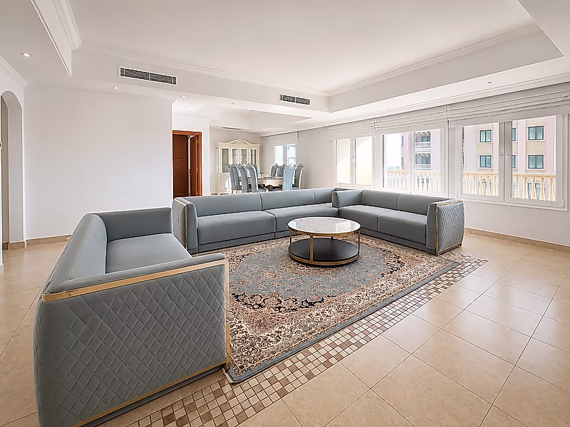 Rare 3-Bedroom + Maid | Huge Layout | High Floor | Fully Furnished | Exclusive Opportunity in Porto Arabia - Photo 1
