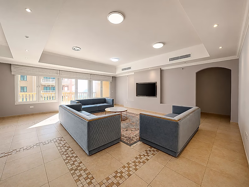 Rare 3-Bedroom + Maid | Huge Layout | High Floor | Fully Furnished | Exclusive Opportunity in Porto Arabia - Photo 6