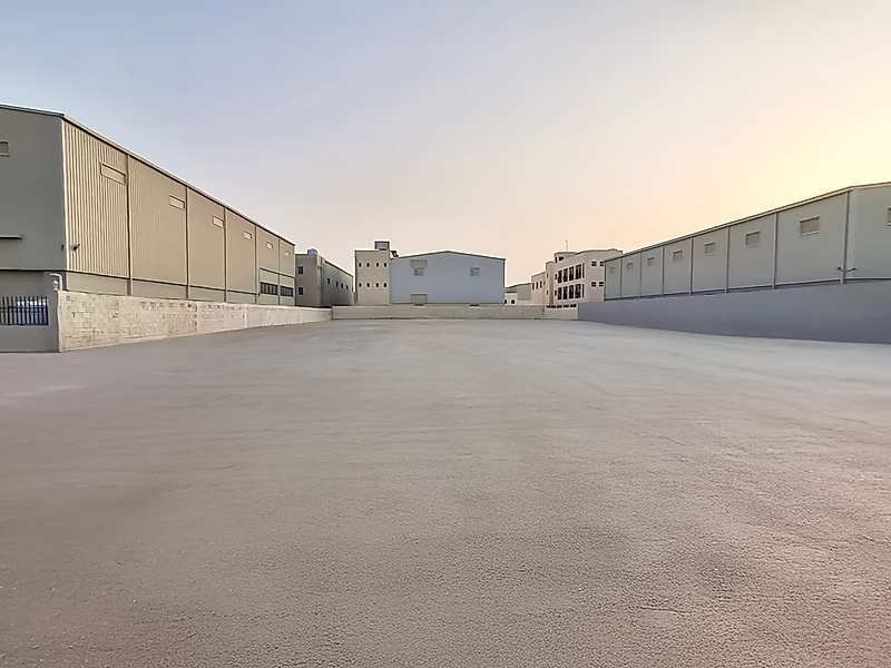 Prime Land for Sale in Birkat Al Awamer – Ideal for Investment or Development - Photo 1