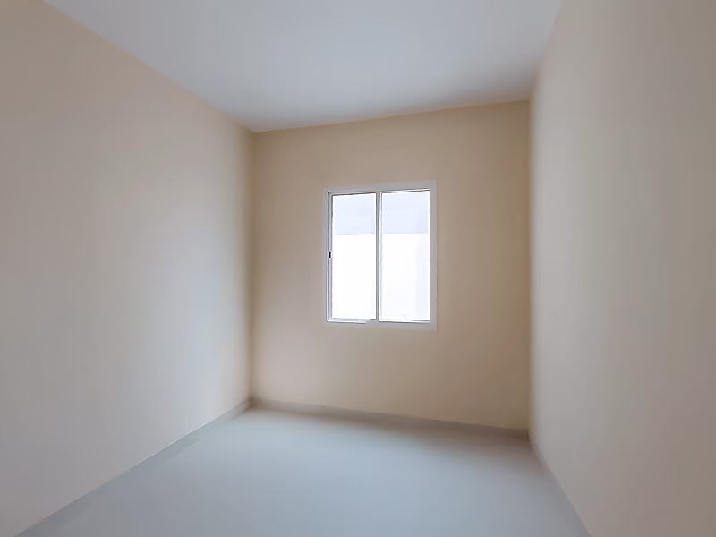 Warehouse for Rent, 1000 sqm – Ideal Location in Birkat Al Awamer - Photo 2