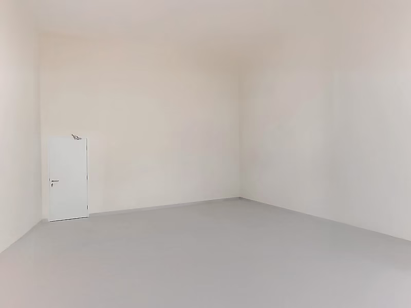 Warehouse for Rent, 1000 sqm – Ideal Location in Birkat Al Awamer - Photo 6
