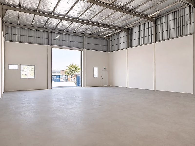 Labour Camp and 3 Warehouses for Rent - Photo 9