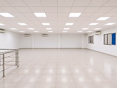 Labour Camp and 3 Warehouses for Rent