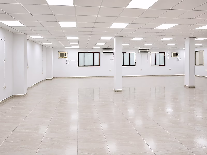 Warehouse for Rent in Old Industrial Area - Photo 5
