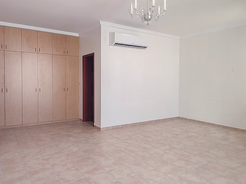 SPACIOUS 3BR + MAID VILLA WITH GREAT FACILITIES | AIN KHALED - Photo 17