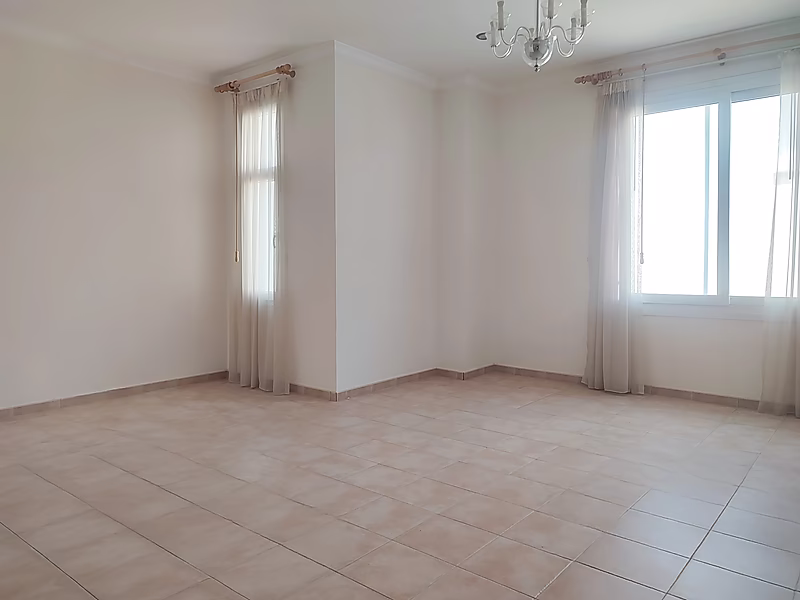 SPACIOUS 3BR + MAID VILLA WITH GREAT FACILITIES | AIN KHALED - Photo 18