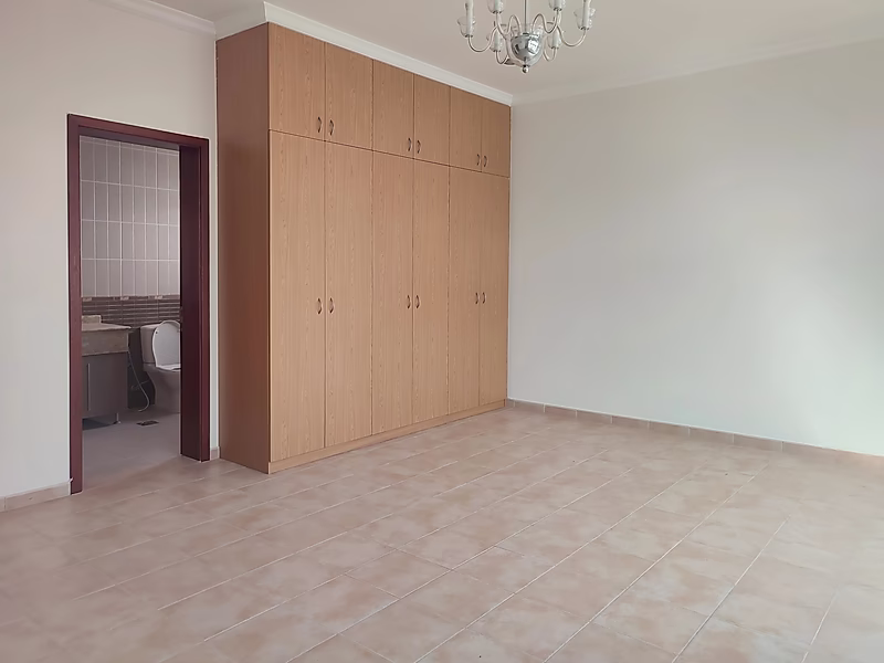 SPACIOUS 3BR + MAID VILLA WITH GREAT FACILITIES | AIN KHALED - Photo 20