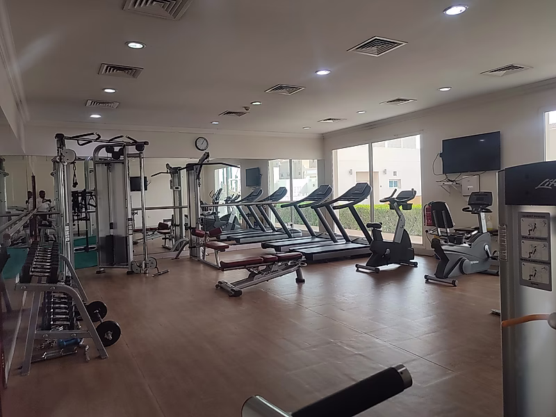 SPACIOUS 3BR + MAID VILLA WITH GREAT FACILITIES | AIN KHALED - Photo 24