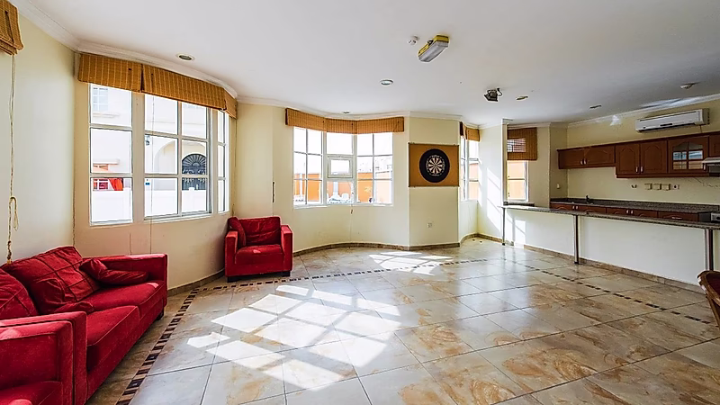 SEMI FURNISHED 3BR COMPOUND VILLA IN AIN KHALED - Photo 1