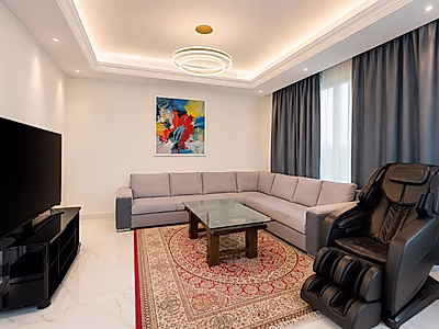 SPACIOUS 6BR+M&DRIVER | COMPOUND VILLA | PEARL