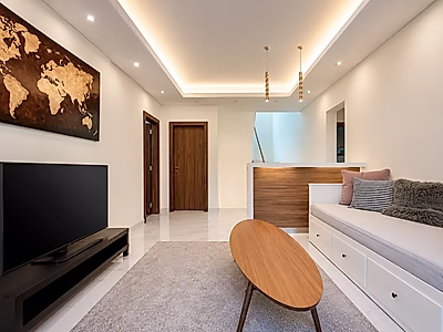 SPACIOUS 6BR+M&DRIVER | COMPOUND VILLA | PEARL