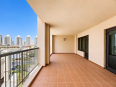MONTH FREE! HUGE 1-BEDROOM FOR RENT | PORTO