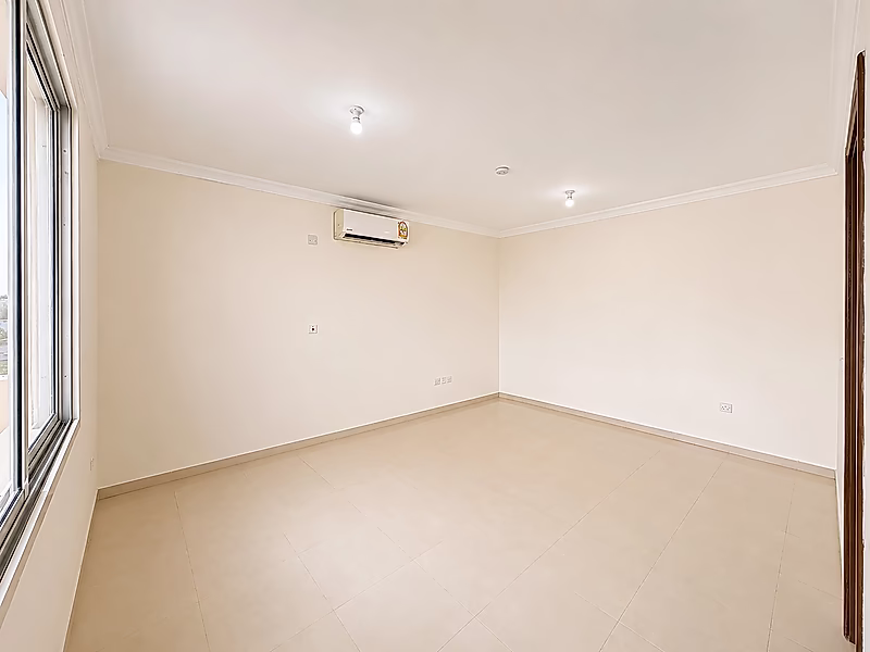 6BR Staff Accommodation Villa for rent | Umm Salal - Photo 8