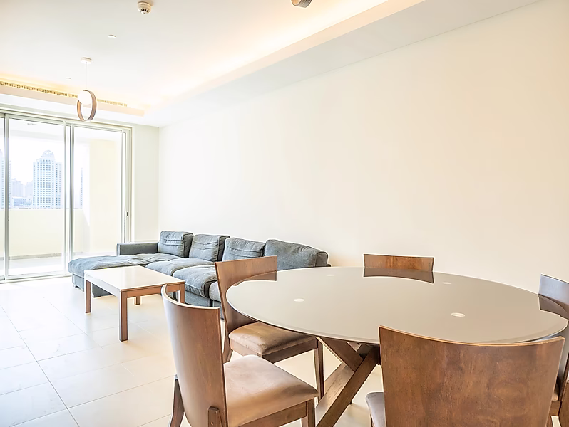 Semi Furnished 2BR In The Pearl | Utilities Included - Photo 2