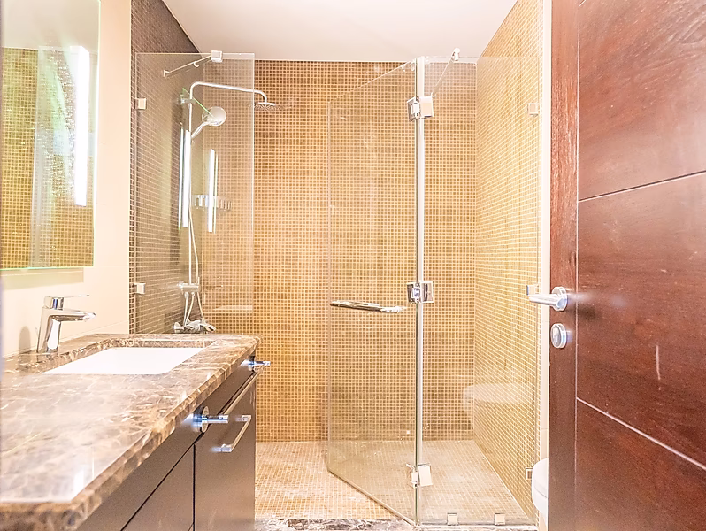 Semi Furnished 2BR In The Pearl | Utilities Included - Photo 10