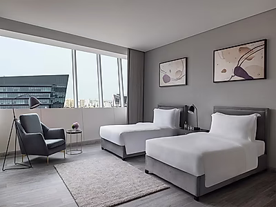 LUXURY 3 BEDROOM HOTEL APARTMENT IN OLD AIRPORT