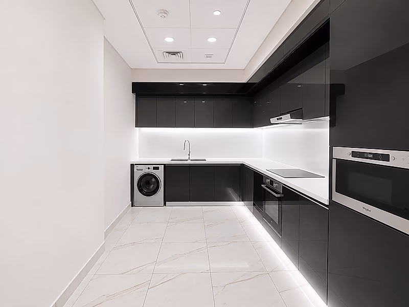 Fully Furnished 1-Bedroom Apartment in Floresta - Photo 8