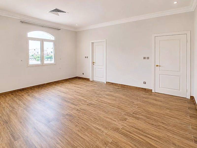 Prestigious 3BR + Maid+ Office SF  Villa with Modern Elegance - Photo 7