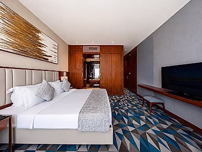 1 MONTH FREE! 2BR +MAID'S SERVICED APARTMENT | WEST BAY
