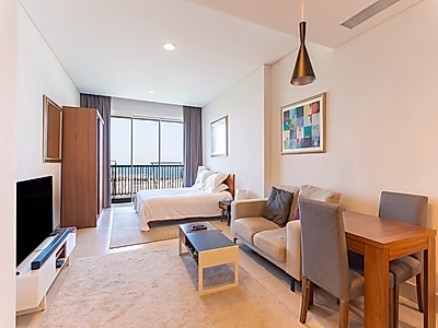 BILLS IN! FURNISHED STUDIO | BEACH ACCESS