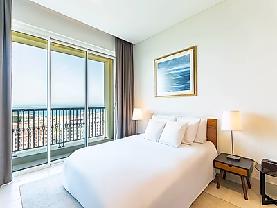 BILLS IN! FURNISHED STUDIO | BEACH ACCESS