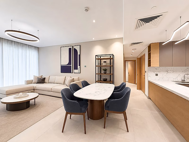 LUXURY 2BR+MAID PRIVATE GARDEN BILLS INCLUDED - Photo 1