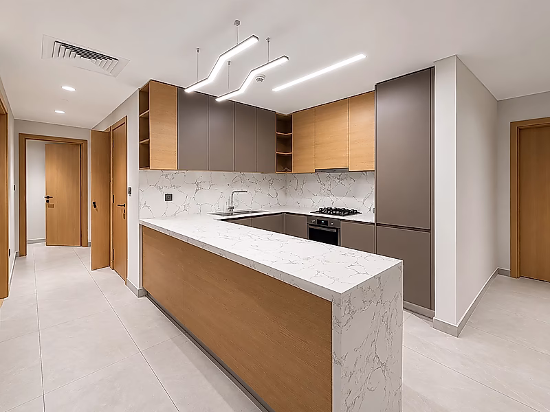 LUXURY 2BR+MAID PRIVATE GARDEN BILLS INCLUDED - Photo 4