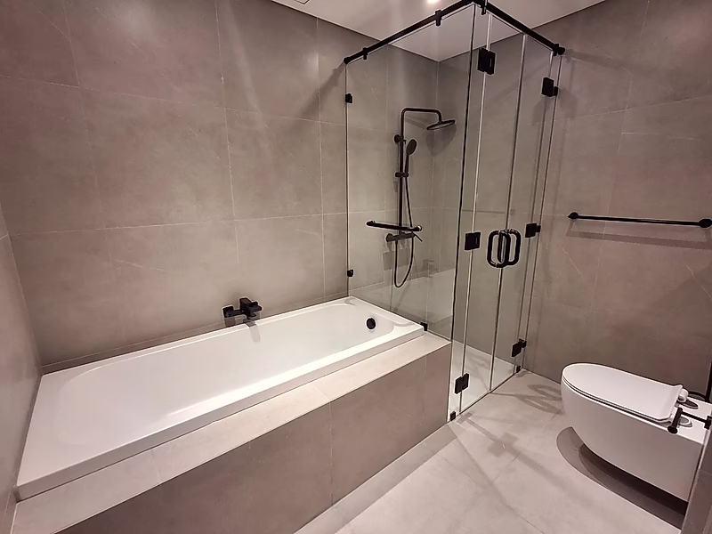 STUNNING BRIGHT COZY 1BR FF APARTMENT| LUSAIL - Photo 13