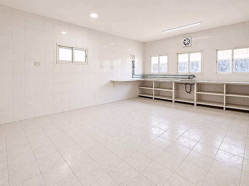 QAR 25,200 Incl. Bills, Attached bathroom by floor - Photo 5