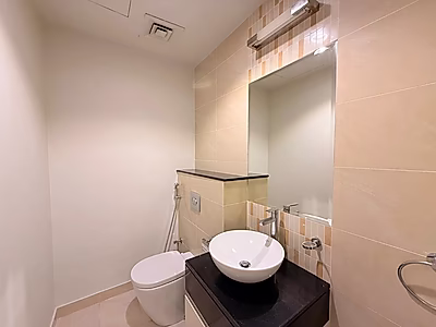 Spacious & Elegant 2 Bedeooms with High Return | Lusail Marina