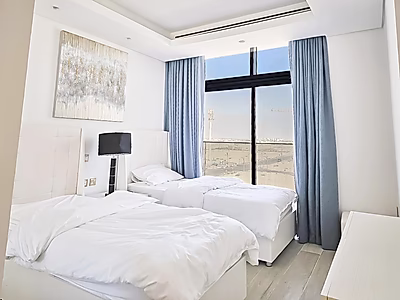 FULLY FURNISHED 2BR WITH BILLS INCLUDED