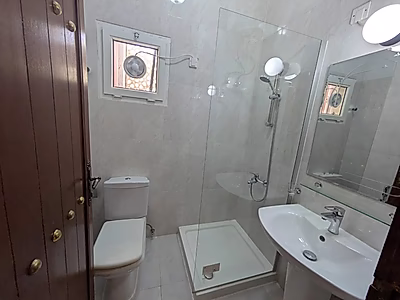 3BRS + MAID COMPOUND VILLA IN  WESTBAY LAGOON