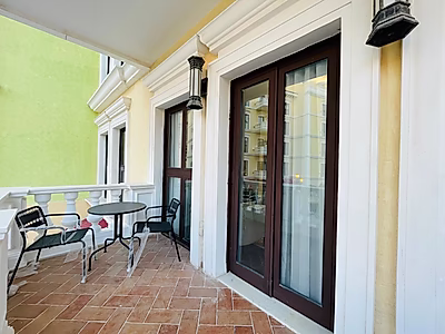 MODERN 1BR WITH BEACH ACCESS & BILLS INCLUDED