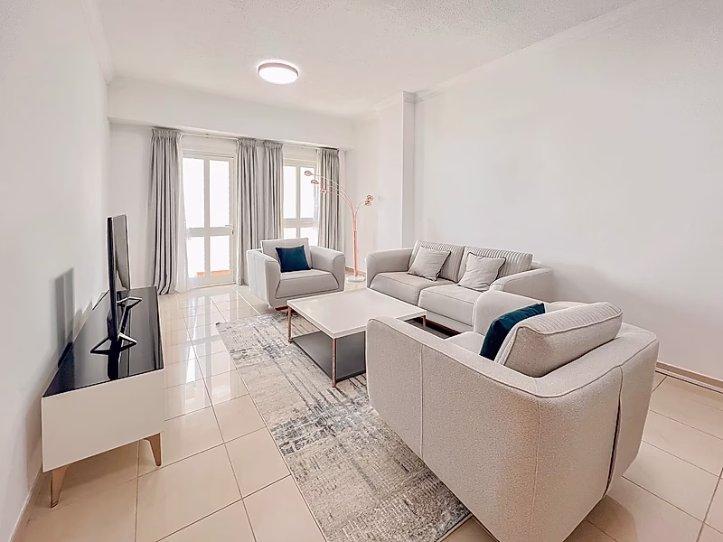 NEWLY FURNISHED SEA VIEW 1BR BILLS INCLUDED - Photo 4